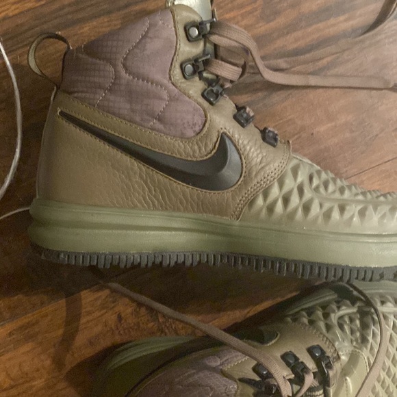 Nike Duck Boots - Picture 5 of 6